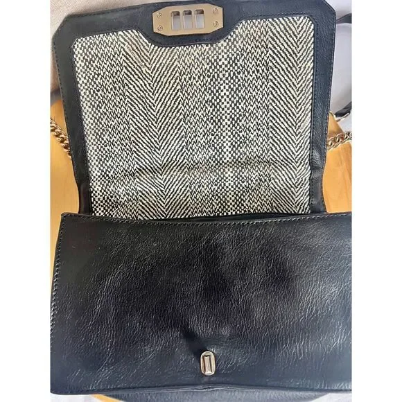 Rebecca Minkoff quilted Love Crossbody Bag in Black - Picture 4 of 12